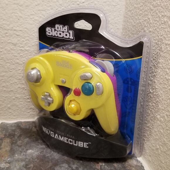 Gamecube Controller, Yellow (NEW) - Nintendo - Old Skool - Picture 3 of 7